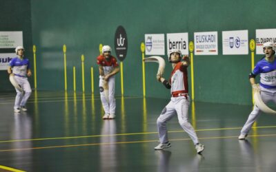 Ansa II-Aizpuru III y Urriza-Labaka jugarán la final del Parejas