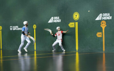 Juaneneak eta Ansa II .ak jokatuko dute finalerdia, Saldiaskoak urnietarra 30-28 irabazi ostean