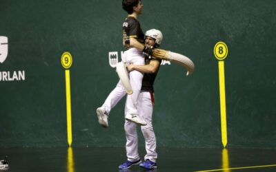 Ezkurra II-Goikoetxea VI eta Arluziaga-Azpiroz, Berria Txapelketako finalistak
